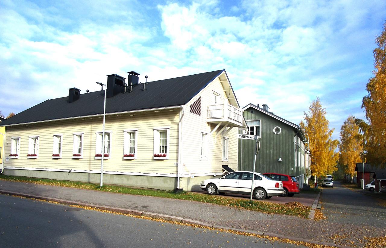 Turusensaha Guesthouse Oulu Bagian luar foto